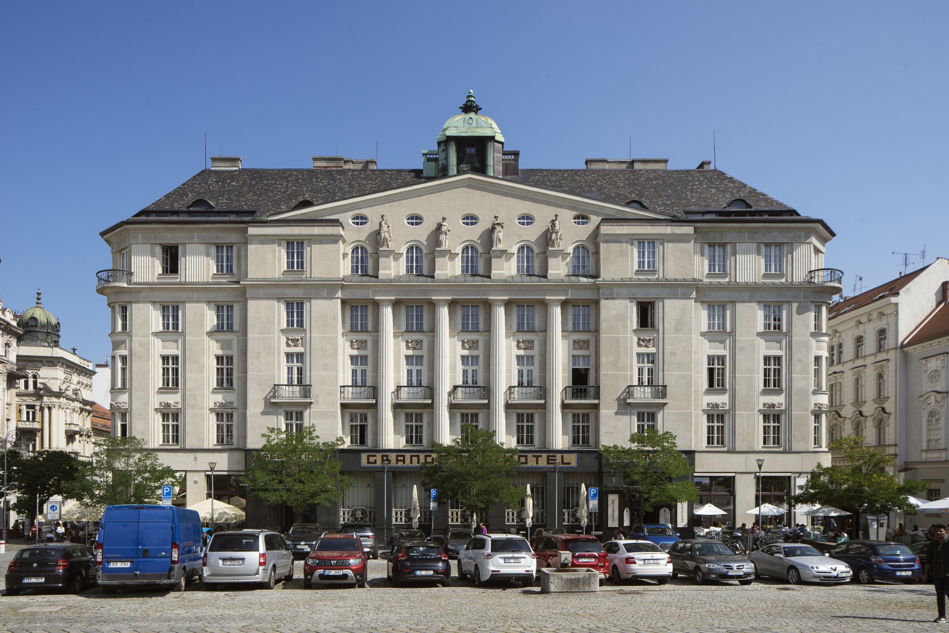 Cyrilometodějská záložna (Hotel Grandezza)